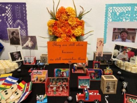 Image of the Latin American Library's Day of the Dead offering in 2020